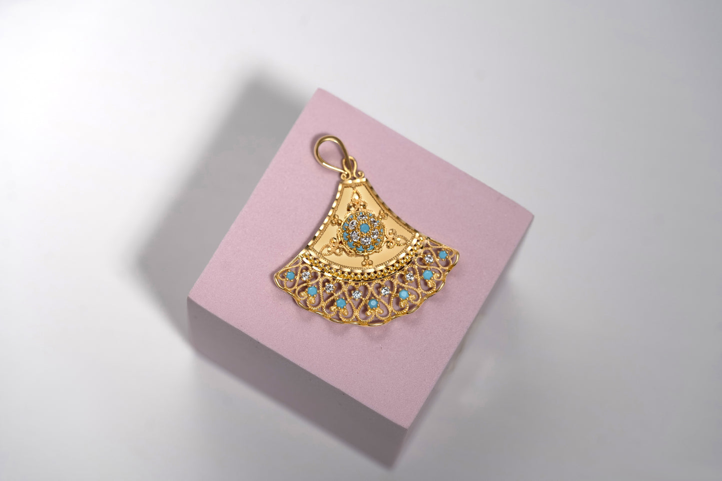 Turath Collection: 21k Fan Pendent - Turquoise