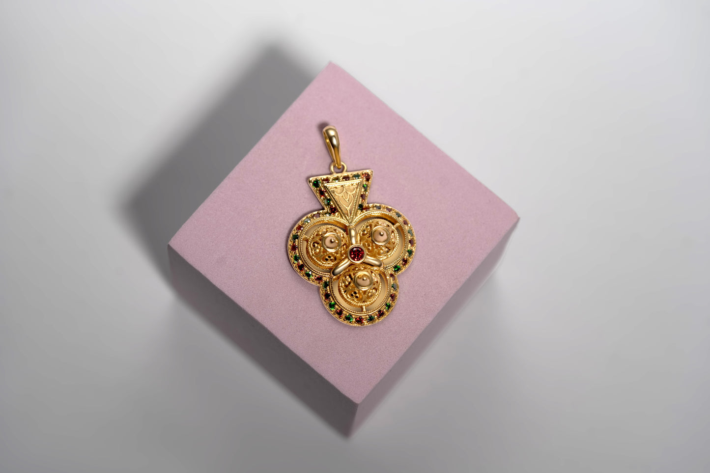 Turath Collection: 21k Pendent - Colorful