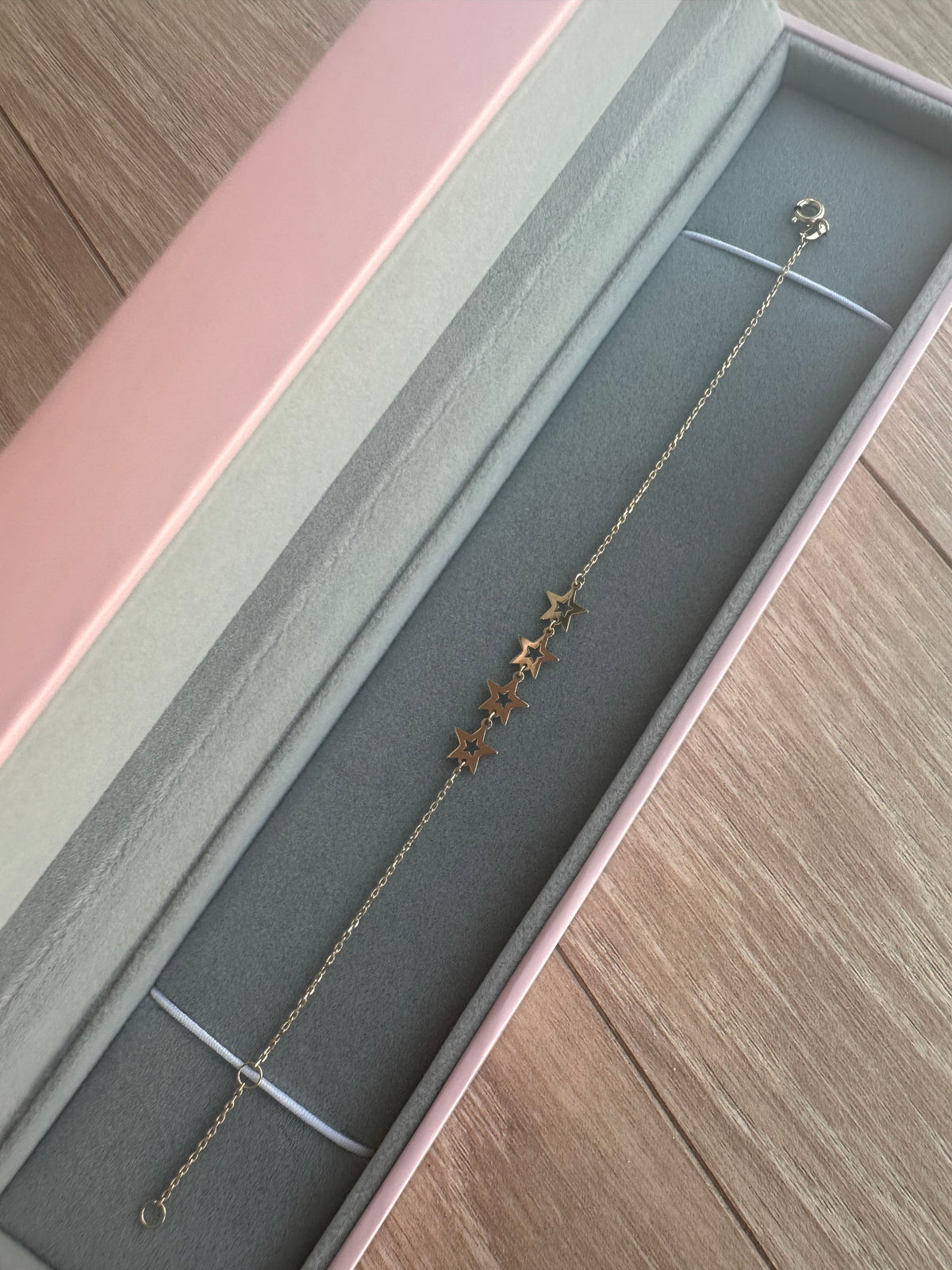 Yellow Gold Stars Bracelet