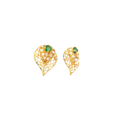 21k Earrings with Bahraini Pearls and Eemralds