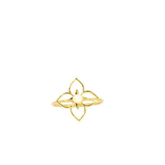 21k Yellow Gold Floral Ring with Bahraini Pearl