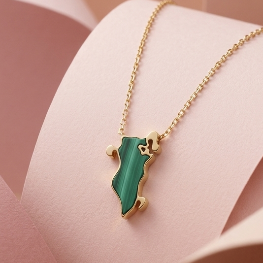 18k Bahrain Map with Malachite