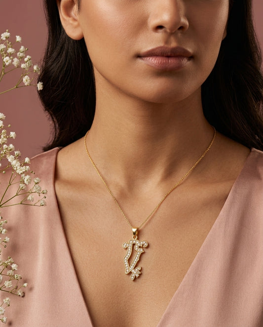 18k Bahrain Map - Pendant