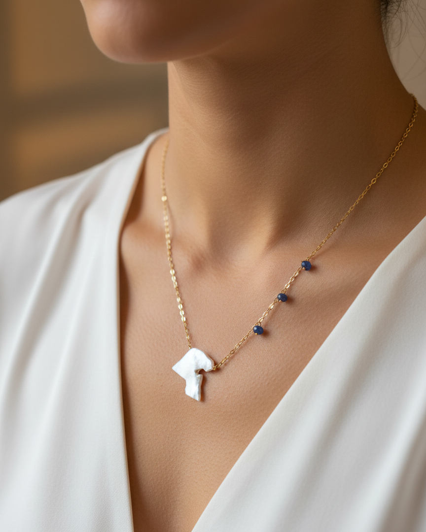 Kuwait Map Necklace, product photo 3