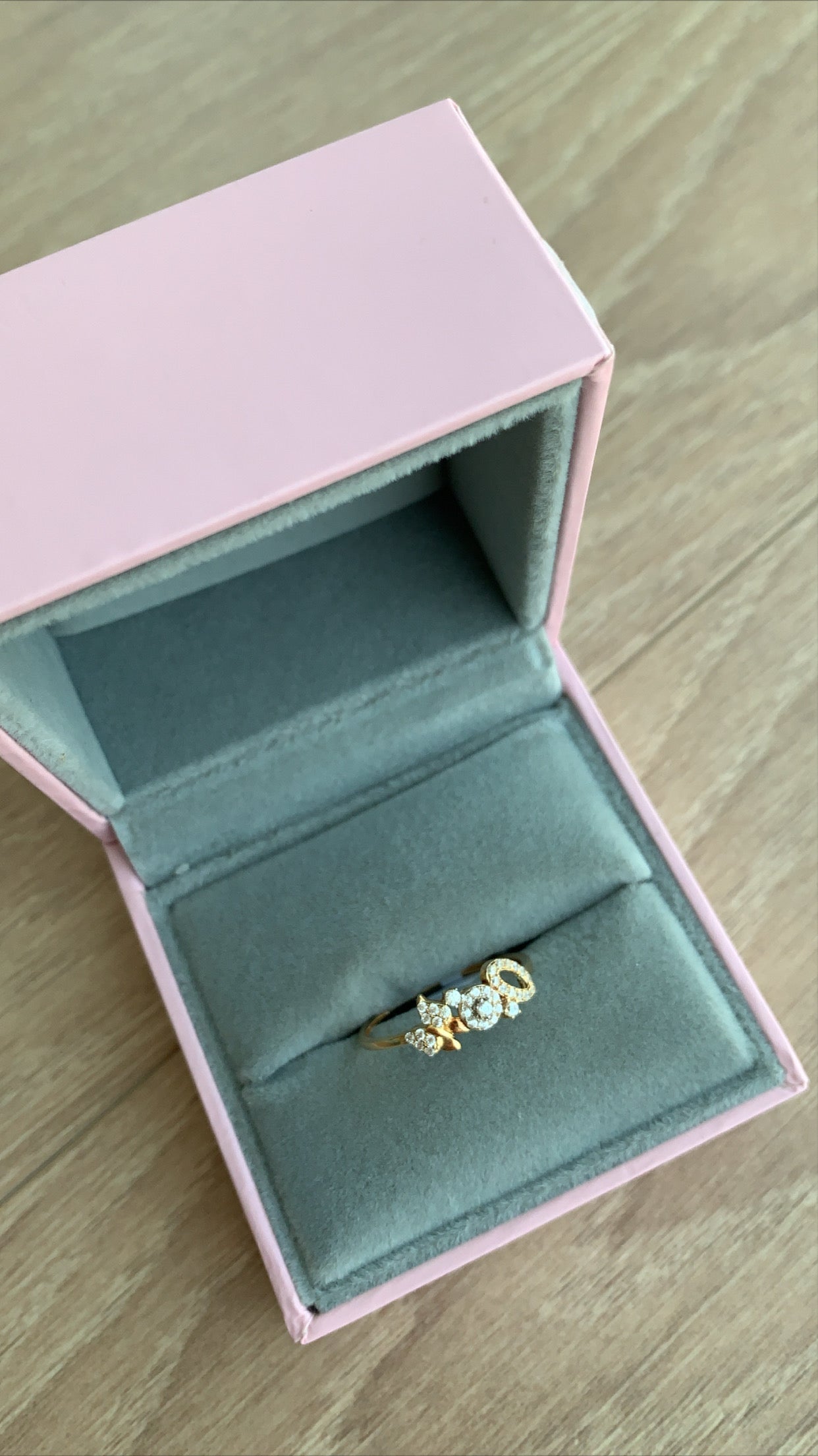 18k Ring - Butterfly - Amal Al Majed Jewellery