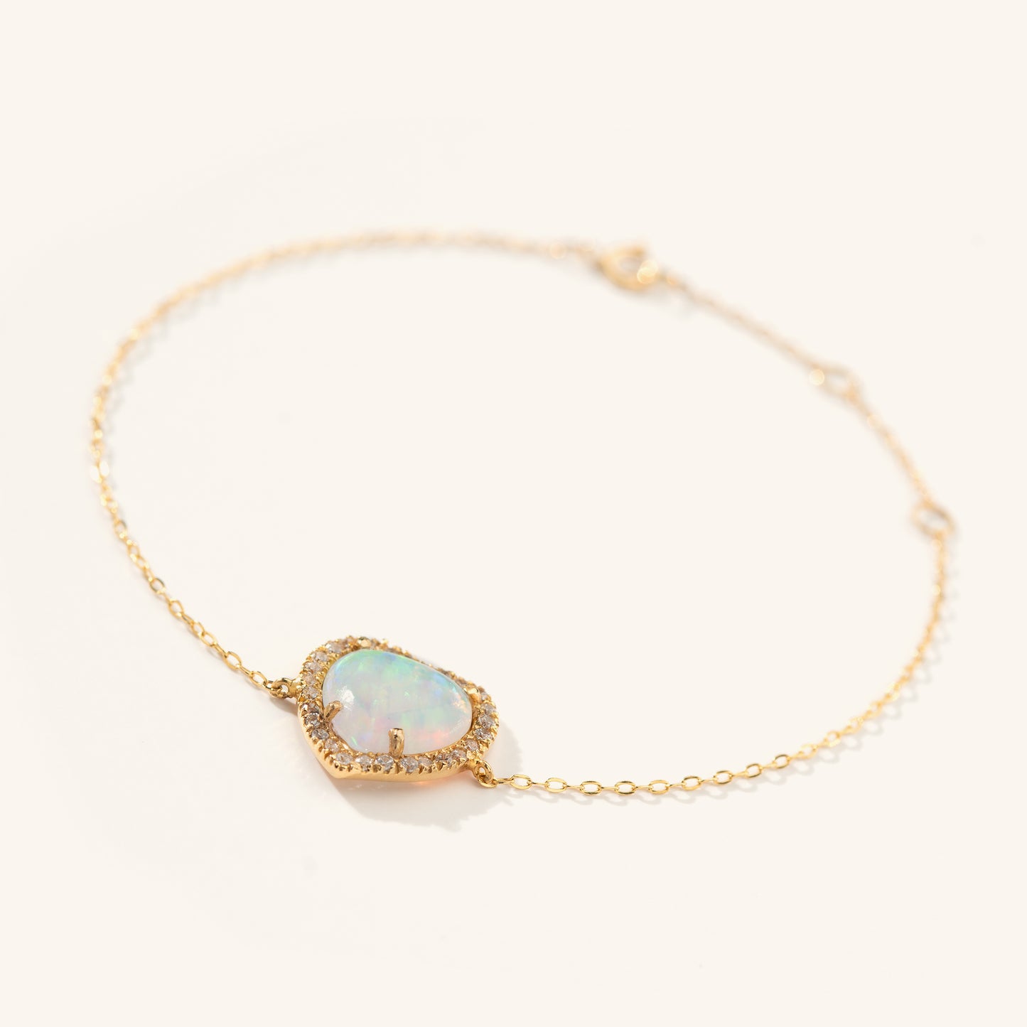 18k Bracelet - Heart in opal